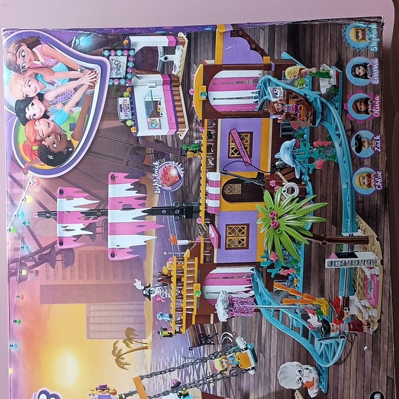 Lego Friends Set - Picture 2 of 11